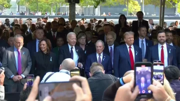 Biden, Harris y Trump, juntos en el memorial del 11S en Nueva York, a 23 años del atentado a las Torres Gemelas