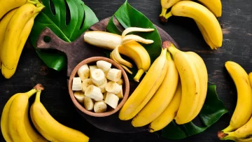 Ni en la heladera ni en el frutero: ¿Cuál es el lugar ideal para guardar las bananas?