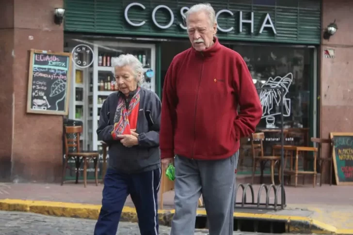 En carrera por los diez votos claves que definirán la reforma jubilatoria