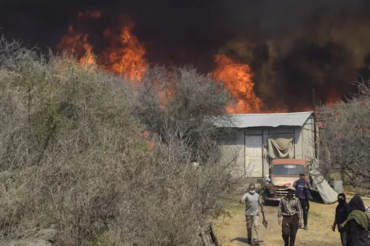 Combate cuerpo a cuerpo contra el fuego