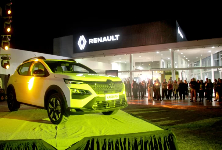 France Motors presentó el Renault Kardian