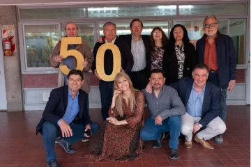 50 aniversario de ex alumnos de la Escuela Clara R. Cortínez