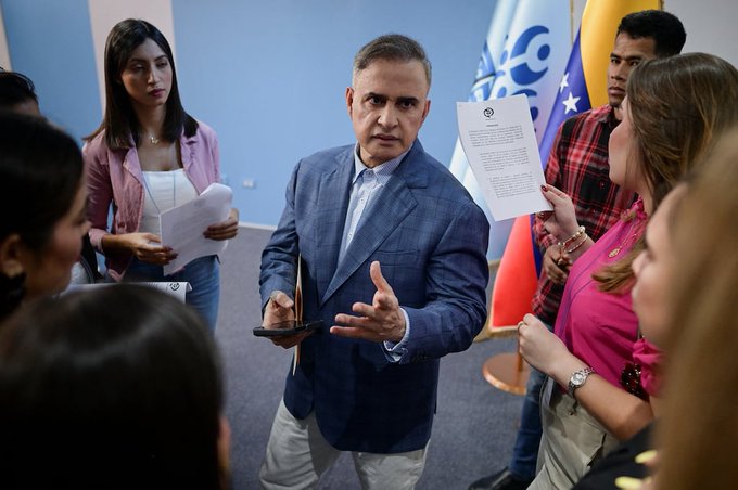 El fiscal general de Venezuela pedirá el arresto de Javier Milei, Karina Milei y Patricia Bullrich