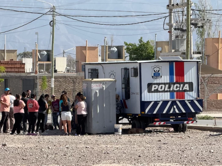 Vecinos piden mantener la garita policial en un barrio conflictivo