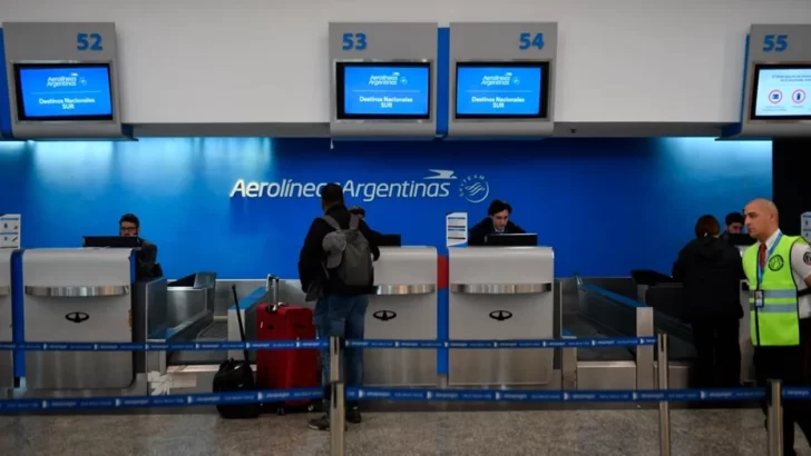 El Gobierno aceleró el trámite y tendría los votos en Diputados para privatizar Aerolíneas