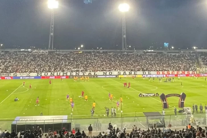 La cargada de Colo-Colo a River en la Libertadores: “Este Monumental no sabe de descenso”