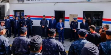 La Guardia de Infantería de la Policía celebró su 75° aniversario y tuvo su homenaje