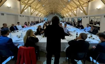 El polémico asado de Milei con los “87 héroes” : ¿qué diputado sanjuanino asistió y cuáles no fueron?