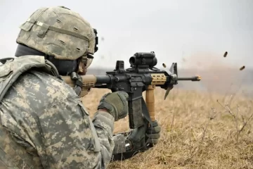 Alerta deportistas: nuevas prácticas del ejército en el campo militar Sarmiento