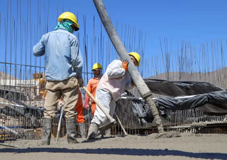 La construcción espera que en 2025 se muevan los créditos hipotecarios