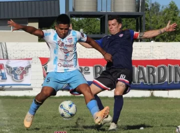 Peñarol manda en su zona y Atenas no afloja nada