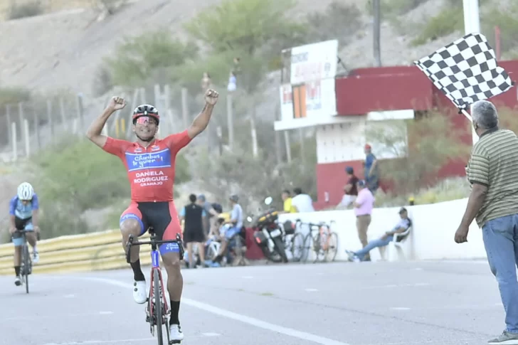 Daniel Juárez ganó el Criterium de apertura