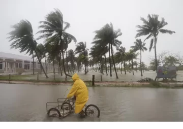 La trayectoria del Huracán Milton: esperan marejadas ciclónicas récord y hay 12 millones de personas en alerta