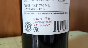 Por primera vez, los consumidores accederán a todos los detalles del vino que consumen, incluso características analíticas