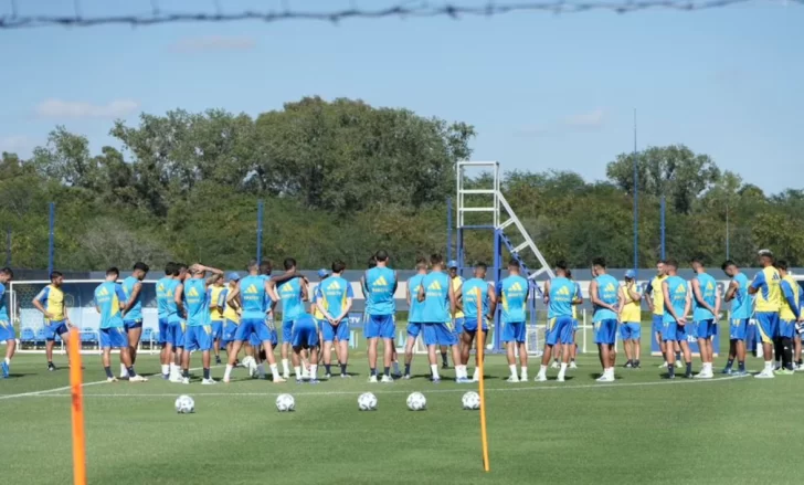 Fernando Gago dirigió su primer entrenamiento en Boca con la mira puesta en el debut ante Tigre