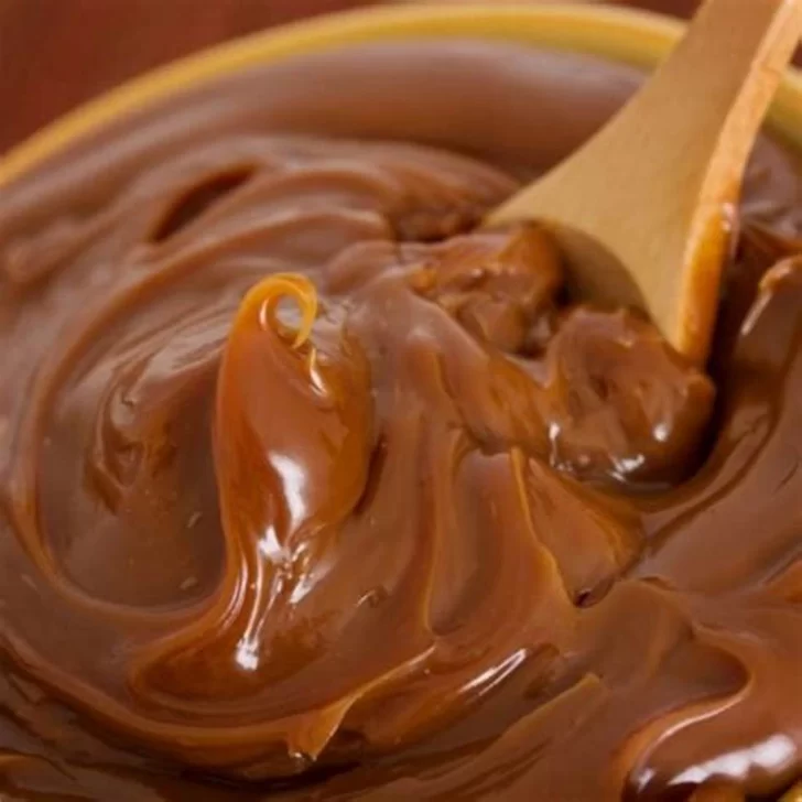 Cómo hacer dulce de leche casero: la receta más fácil de todas, para principiantes