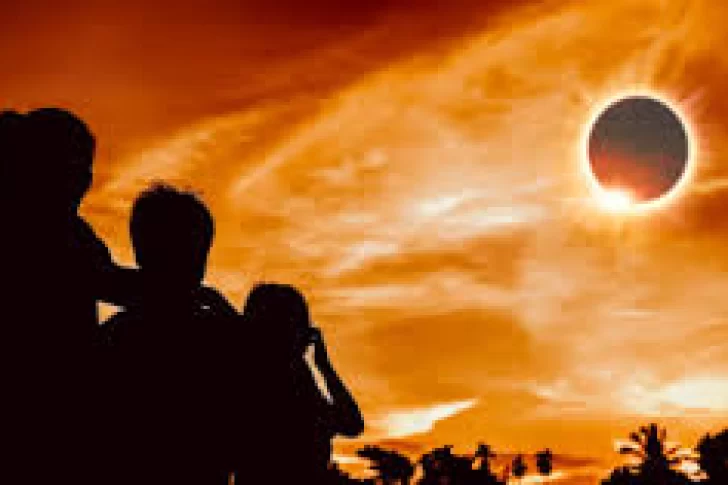 Esta tarde hay que salir a ver el eclipse solar