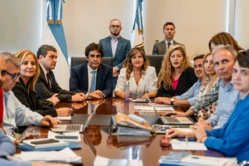 El Gobierno estimó en $3.500 millones el gasto mensual para cubrir el aumento ofrecido a docentes y el resto de estatales