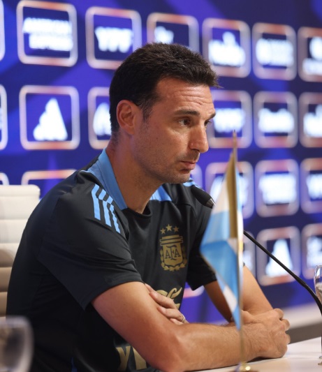 Lionel Scaloni confirmó que tiene “bastante decidido” el equipo de la Selección Argentina ante Paraguay