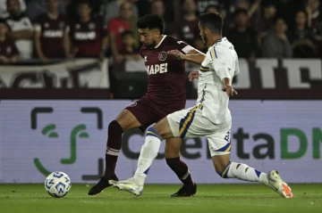 Lanús le ganó y hundió más a Boca