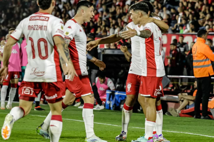 Huracán intentará alcanzar la punta