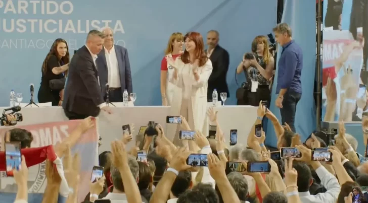 Cristina Fernández de Kirchner mandó tiros por elevación a la interna del PJ