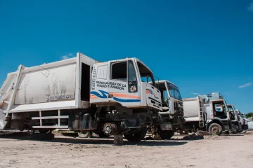 Subastan vehículos en el municipio de Rawson