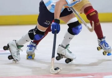 Homenaje y premios en efectivo en un torneo de hockey sobre patines