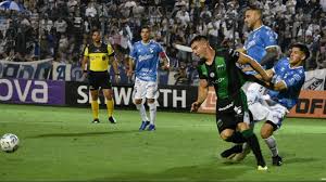 Nueva Chicago no dudó contra Quilmes y avanzó