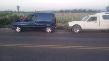 Frenó por una carrera de bicicletas y se produjo un choque en cadena