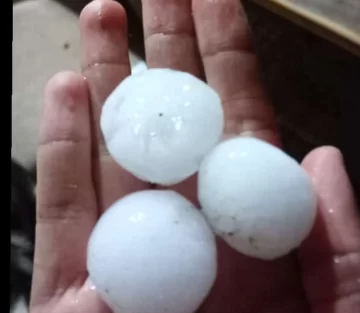 Sorpresiva granizada en varias zonas de Valle Fértil