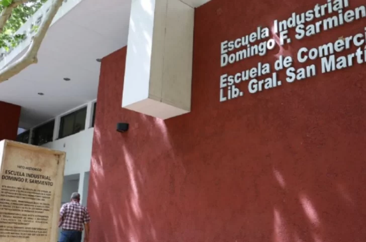 Inscripción definitiva a exámenes para escuelas secundarias de la UNSJ