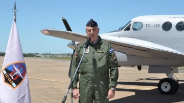 El Gobierno echó al jefe de la Fuerza Aérea por el uso indebido de aeronaves