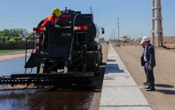 Orrego lanzó un plan para recuperar rutas provinciales: los 7 tramos clave que repavimentarán y señalizarán