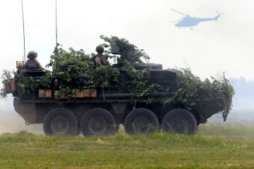 El Gobierno busca comprar más de 100 vehículos de guerra para el Ejército