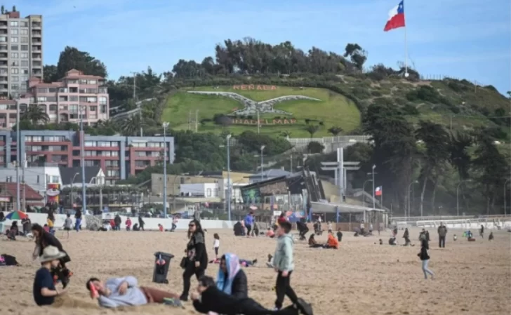 Chile alertó a los turistas por marejadas anormales en sus playas