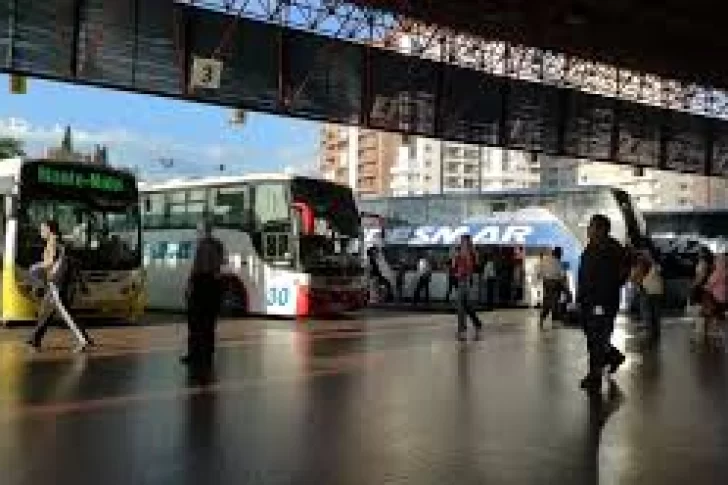 Transporte: podrán fijar libremente los precios y recorridos