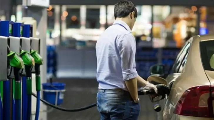 El sindicato de estacioneros local estimó que la mitad de los empleados quedaría en la calle con el autodespacho