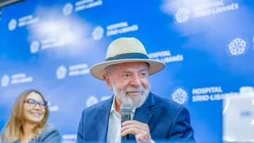 Lula recibió el alta: “Estoy acá, vivo, entero y con más ganas de trabajar”