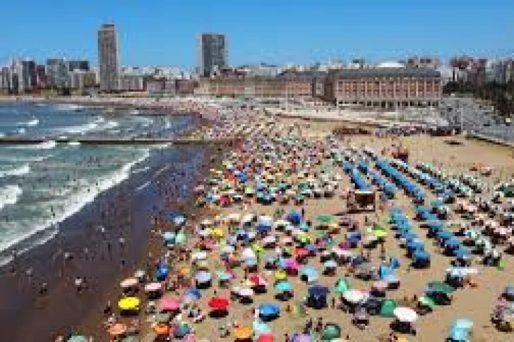 Veranear en Mar del Plata podría costar el doble más caro que Río