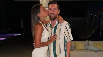 Las fotos del festejo de Lionel Messi y Antonela Roccuzo en Año Nuevo