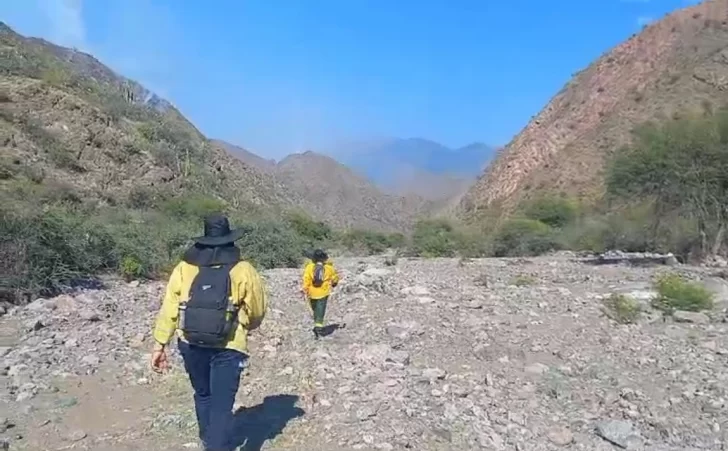 Aunque sigue el incendio en el Valle, ya está bajo control