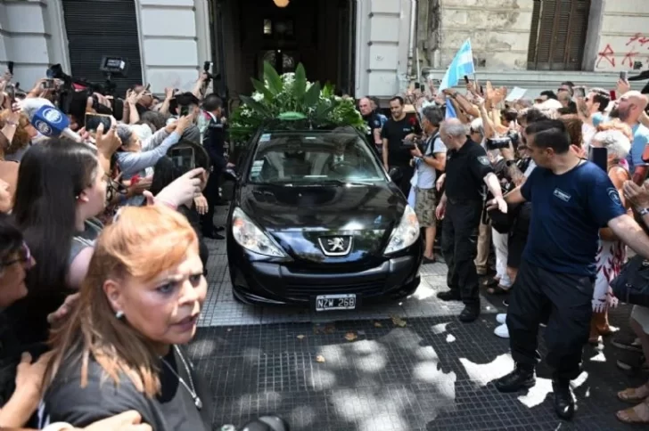 Aseguran que hubo un fuerte escándalo en medio del velorio de Jorge Lanata