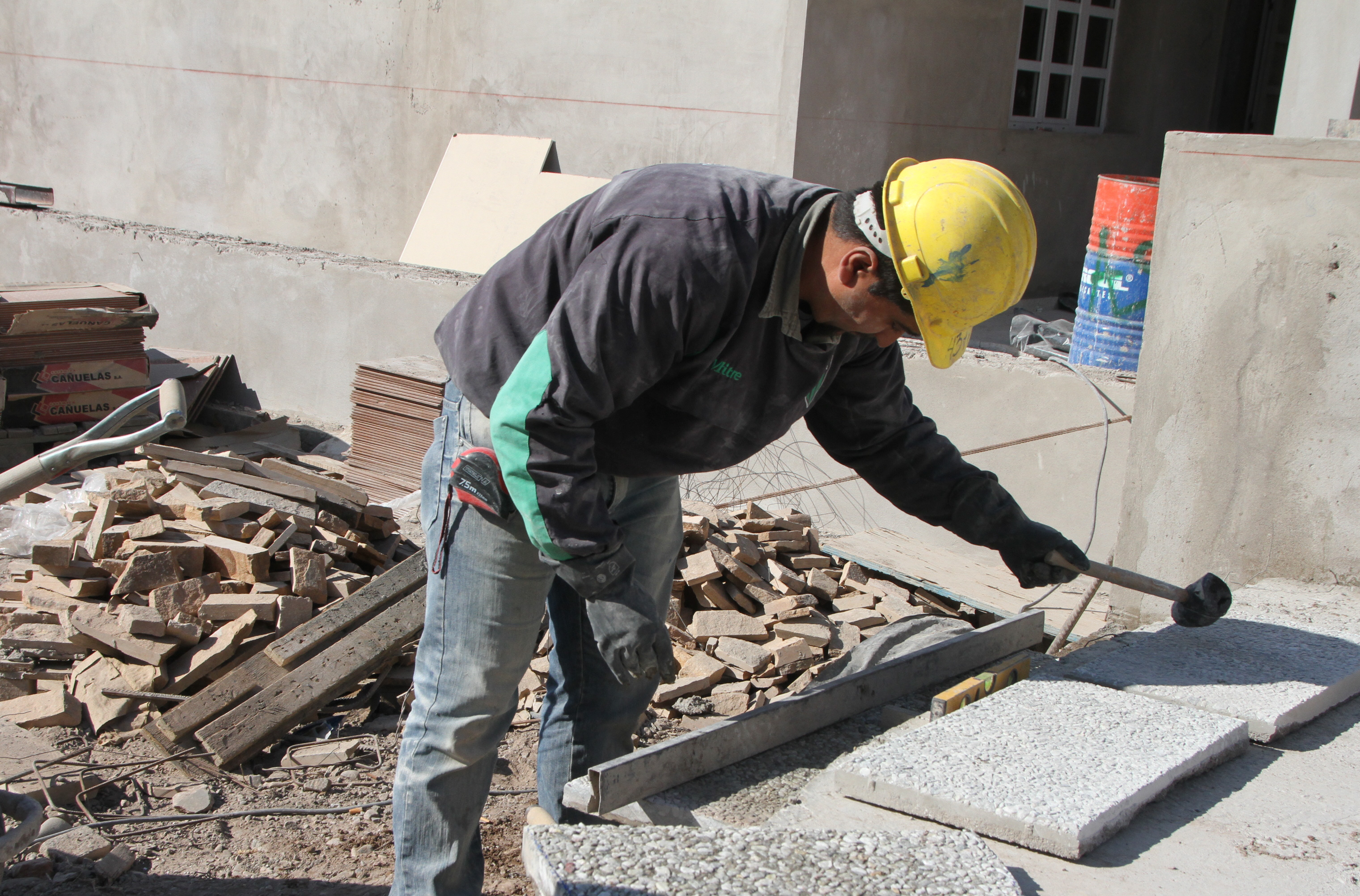 Ayuda. El Gobierno nacional busca fomentar la construcción de viviendas y por eso quiere que también las provincias apliquen incentivos para que las cuotas de las préstamos sean más baratas.