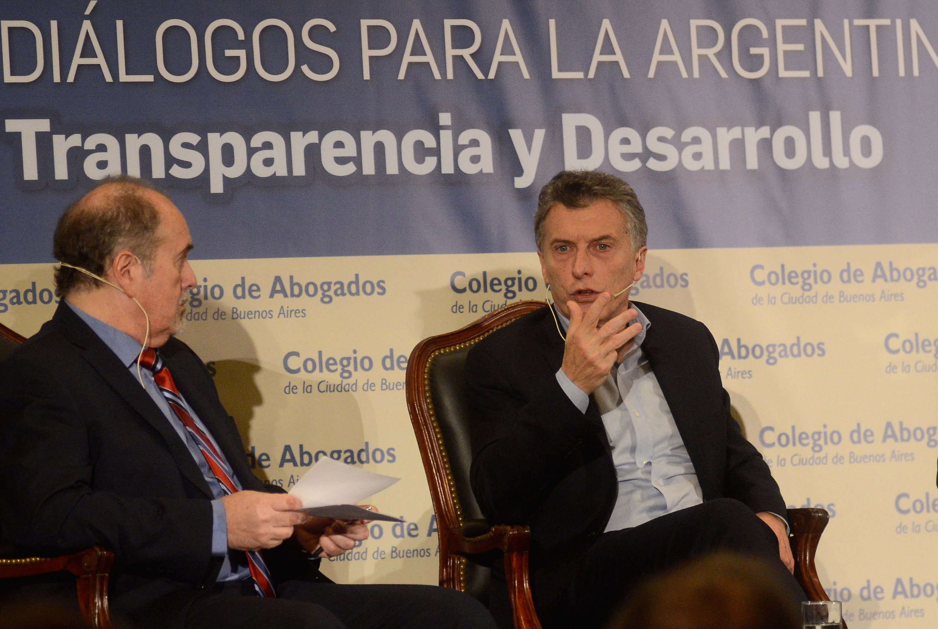 DYN44, BUENOS AIRES 01/06/17, EL PRESIDENTE DE LA NACION MAURICIO MACRI  PARTICPA DEL ENCUENTRO SOBRE TRANSPARENCIA Y DESARROLLO, QUE ORGANIZA EL COLEGIO DE ABOGADOS DE LA CIUDAD DE BUENOS AIRES, ESTA TARDE EN LA BOLSA PORTE�A.FOTO.DYN/JAVIER BRUSCO