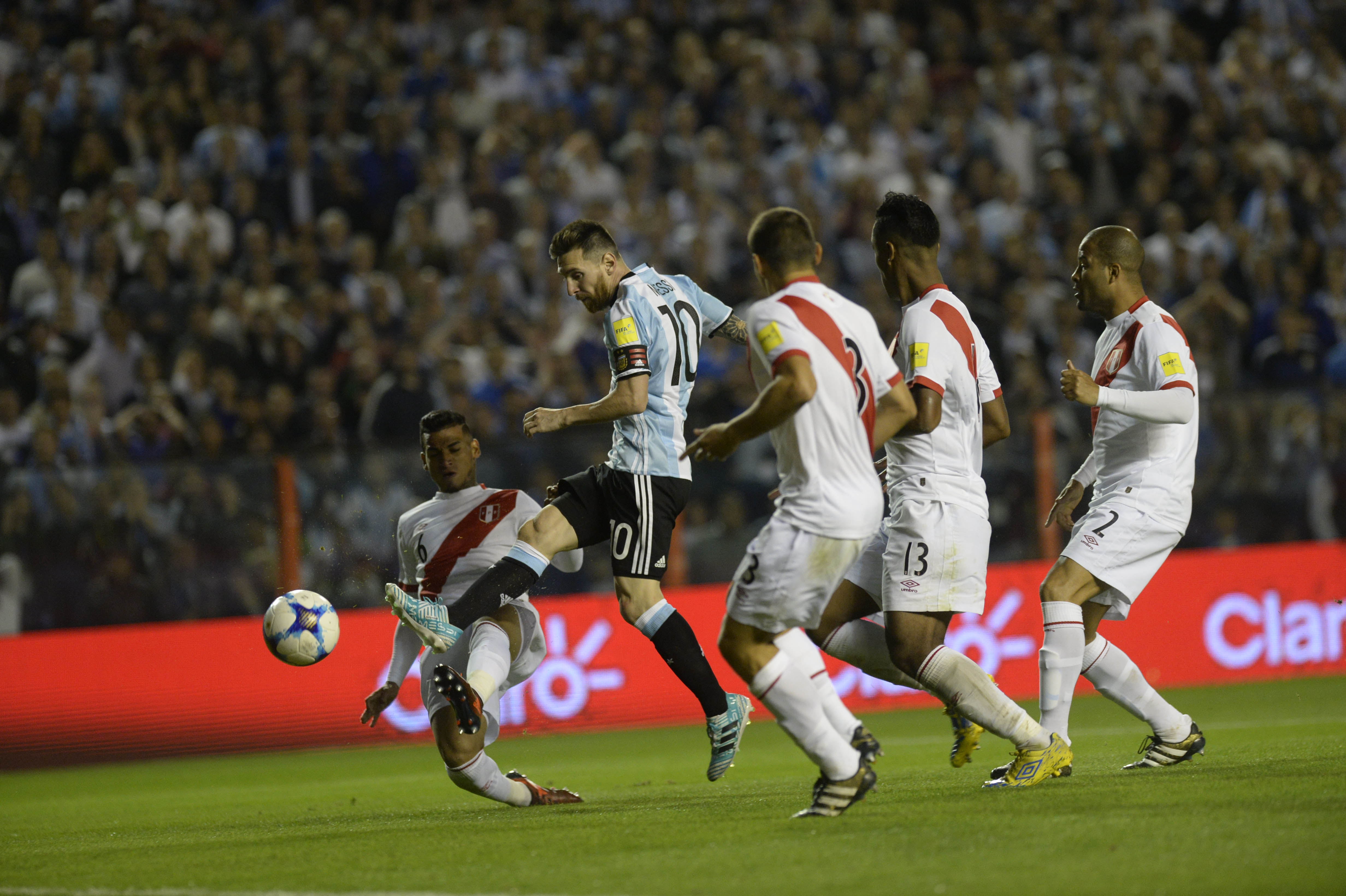 DYN816, BUENOS AIRES 05/10/2017, ARGENTINA VS PERU .FOTO:DYN/RODOLFO PEZZONI.