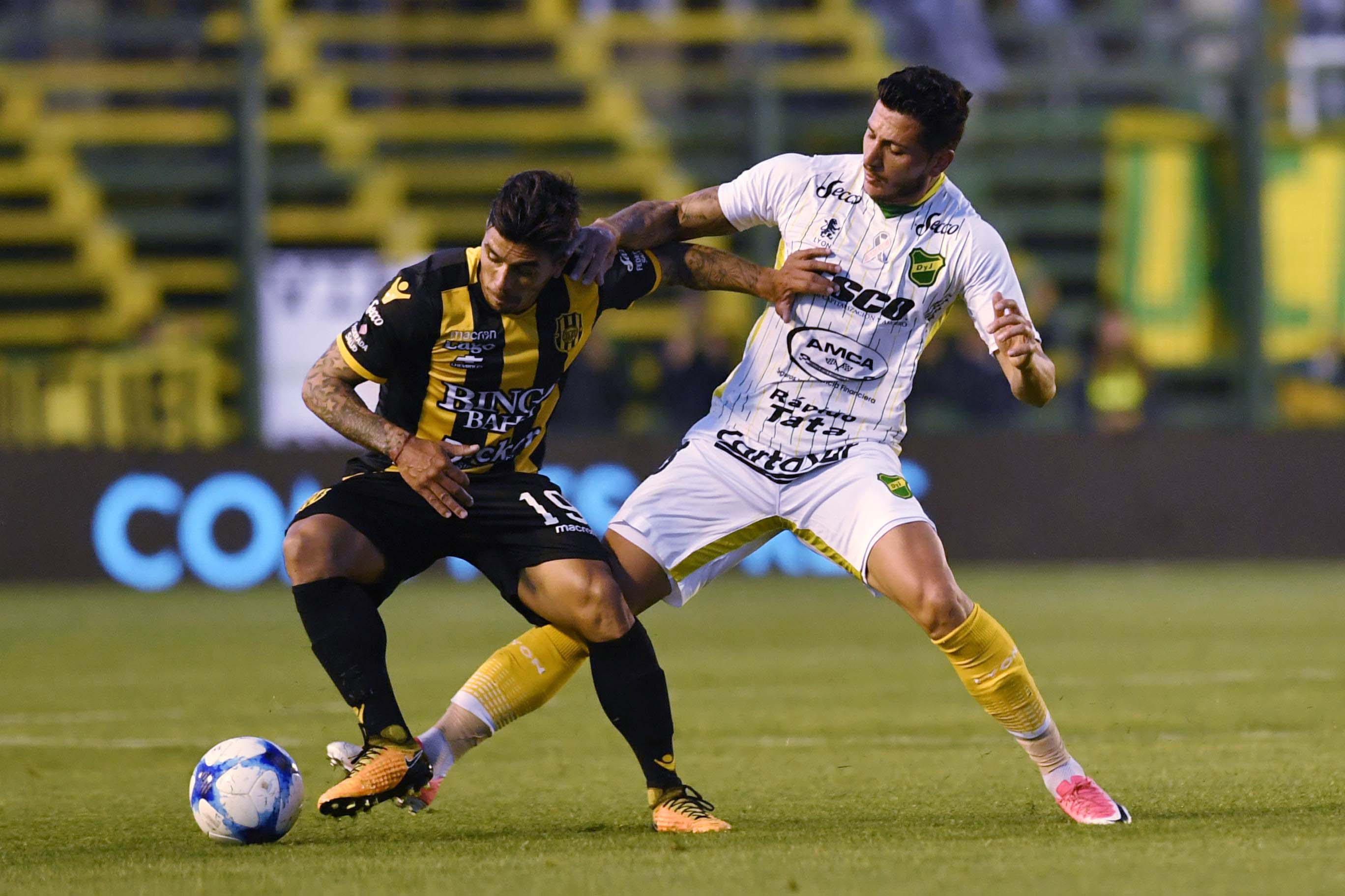 Telam 30/10/2017 Buenos Aires: Defensa y Justicia buscará su primera victoria del campeonato al recibir a Olimpo de Bahía Blanca, último del certamen y en zona de descenso, en un partido de la séptima fecha de la Superliga Argentina. Foto: Santa Cruz. / CF