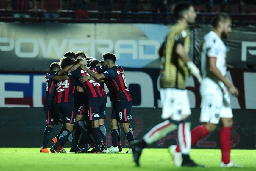 San Lorenzo vs ChacaritaFoto Juano Tesone