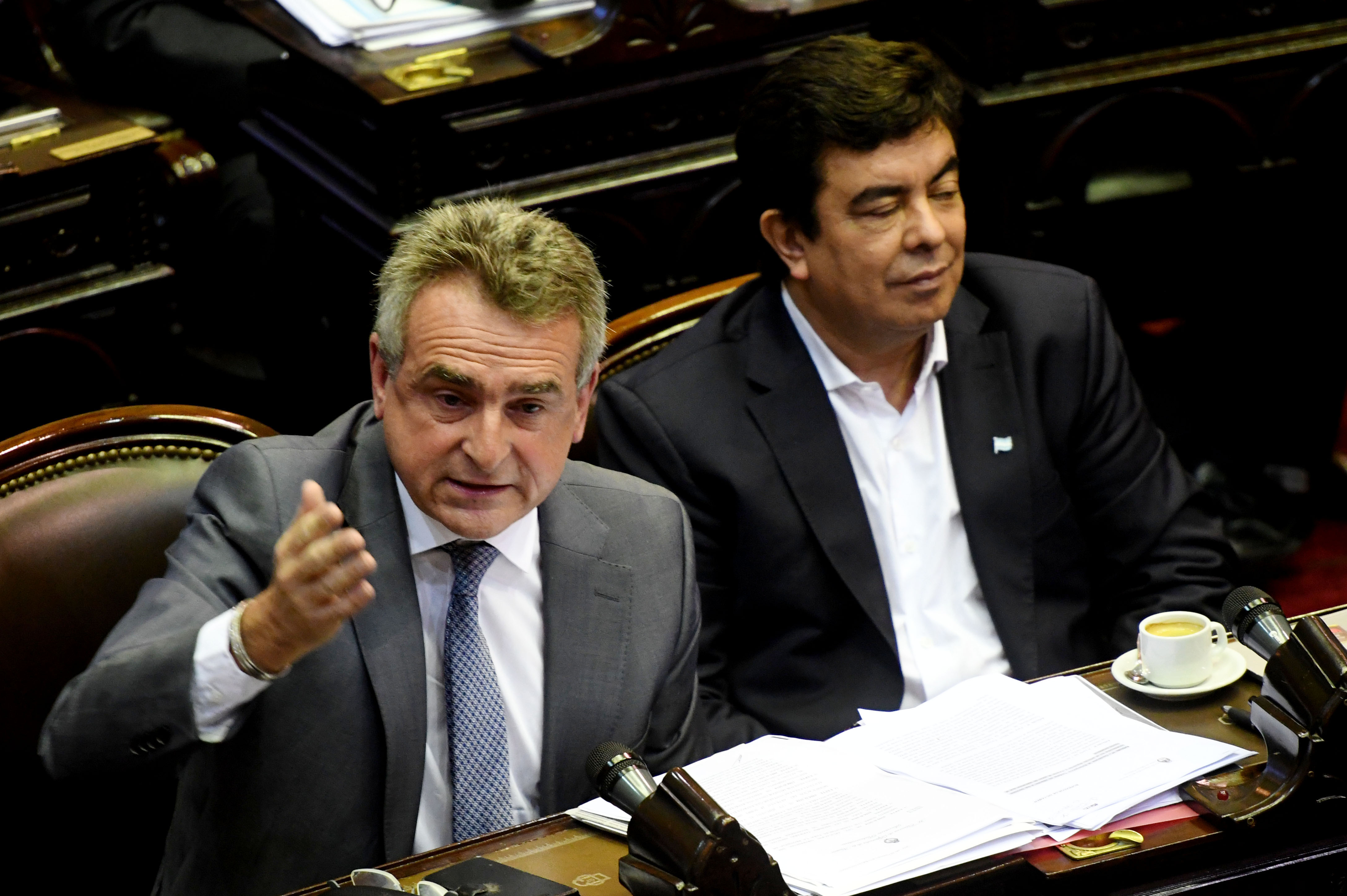 Buenos Aires: El diputado Agustín Rossi durante la sesión especial impulsada por los bloques peronistas para debatir proyectos sobre tarifas que contó con la asistencia del interbloque Cambiemos. Foto: Osvaldo Fanton/Télam/ef 25042018