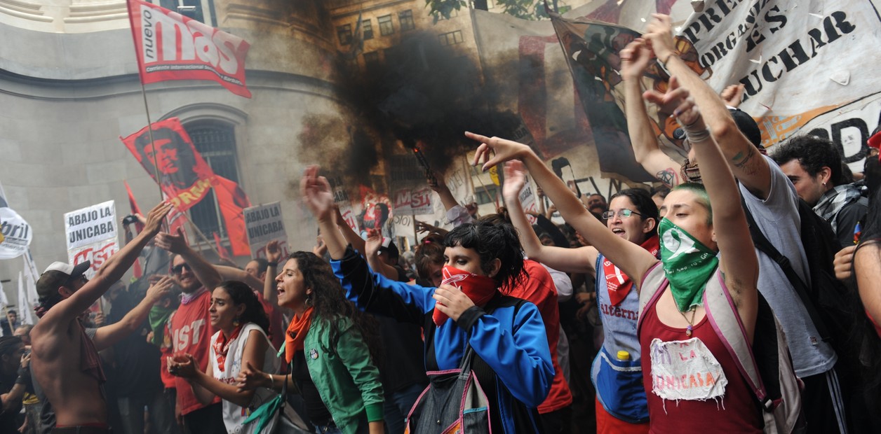 22/11/2018 sociedad se aprobó la ley uni caba, formación universitaria para docentes en la legislatura porteña   (Foto Lucía merle)